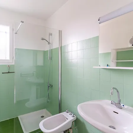 Plage, 5 Pièces, 8 Personnes - Fr-1-319-418 * Biscarrosse
